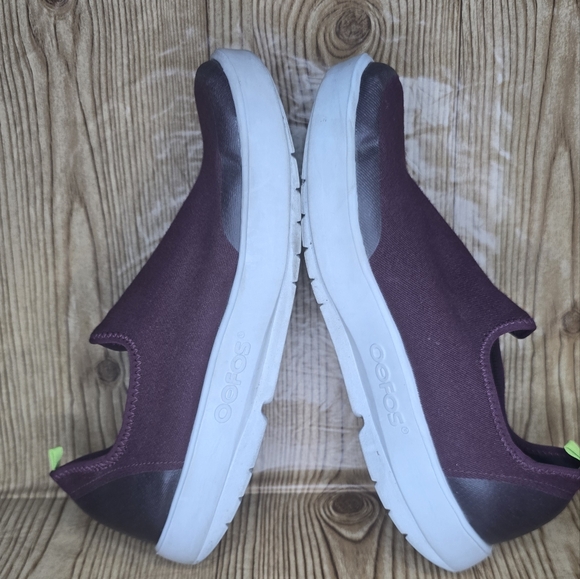 OOFOS OOMG Eezee Low Slip On Shoe Size 11 - Picture 4 of 8